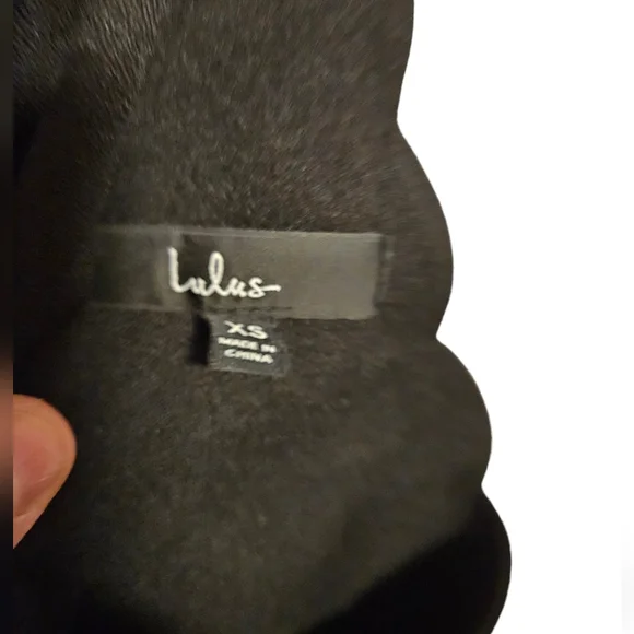 Lulus Simple Black Dress Size XS - Picture 4 of 4